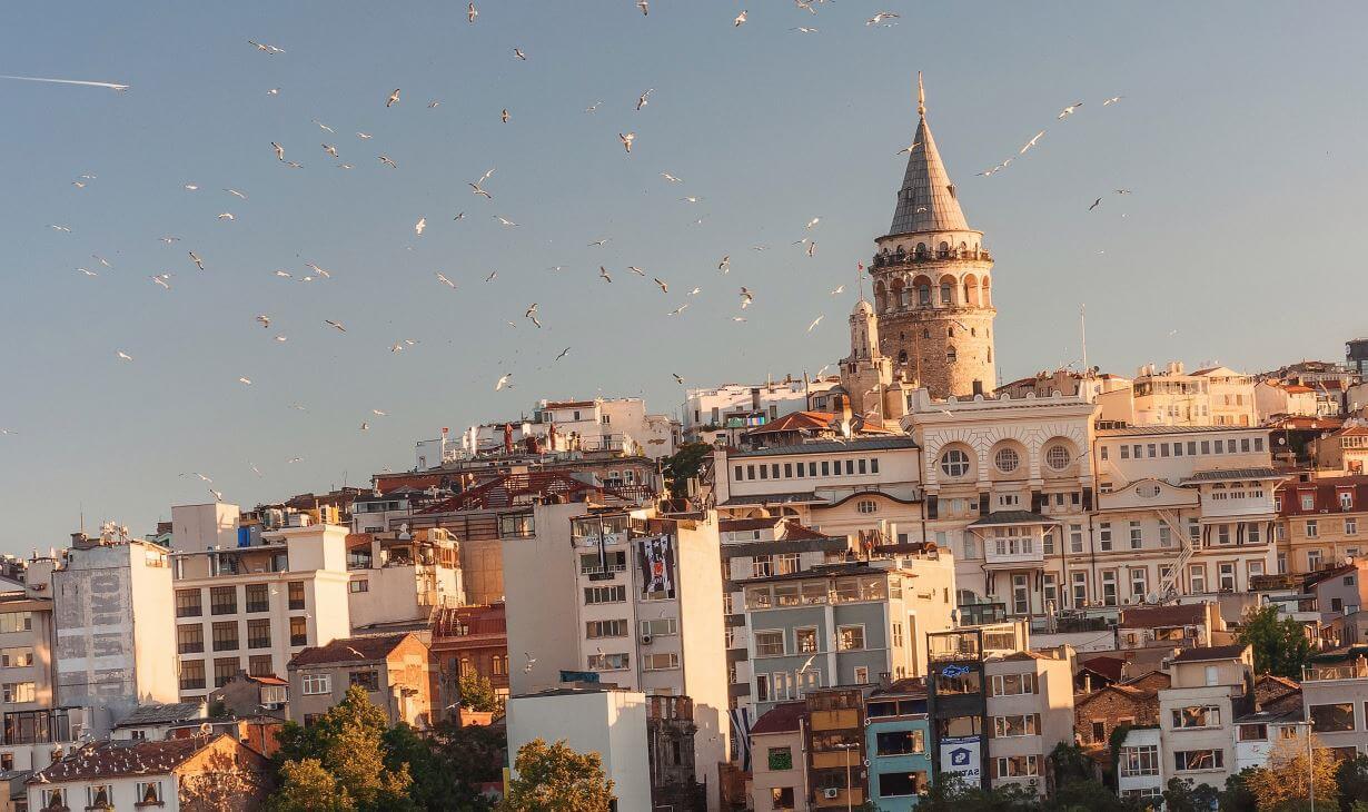 Галатская башня в Стамбуле фото